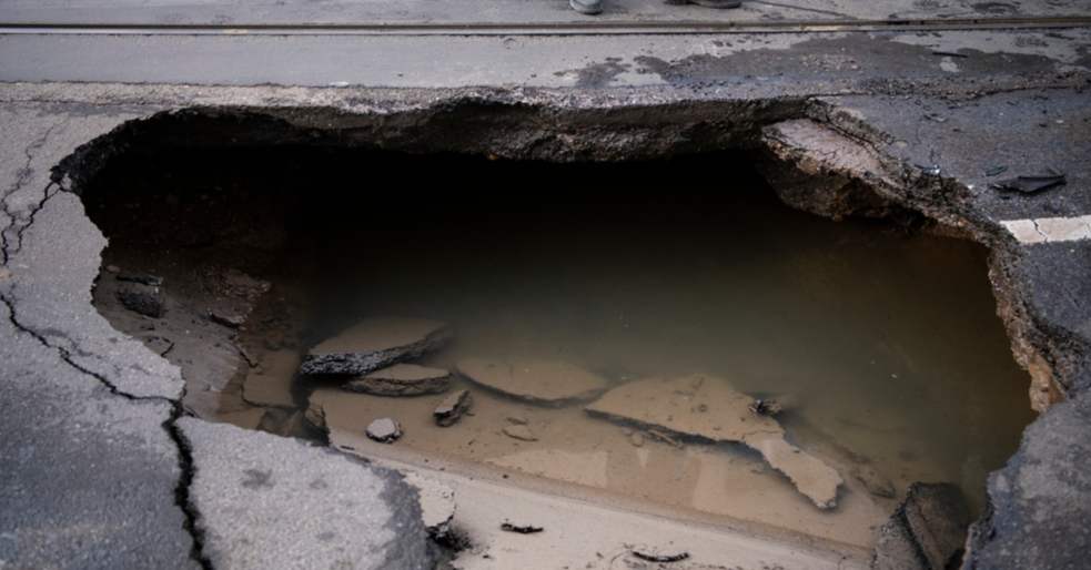 What Caused The KL Sinkhole?