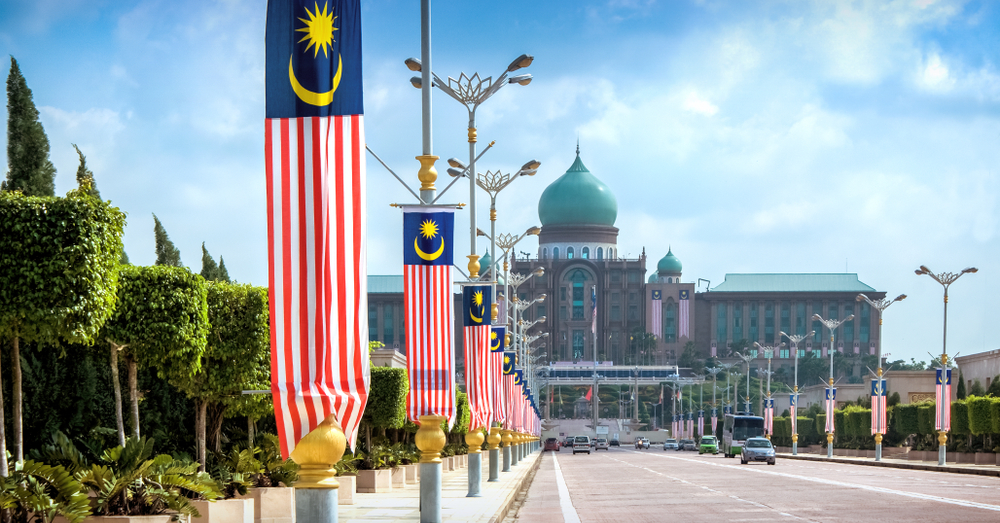 Does Malaysia Need to Devolve More Power to States?