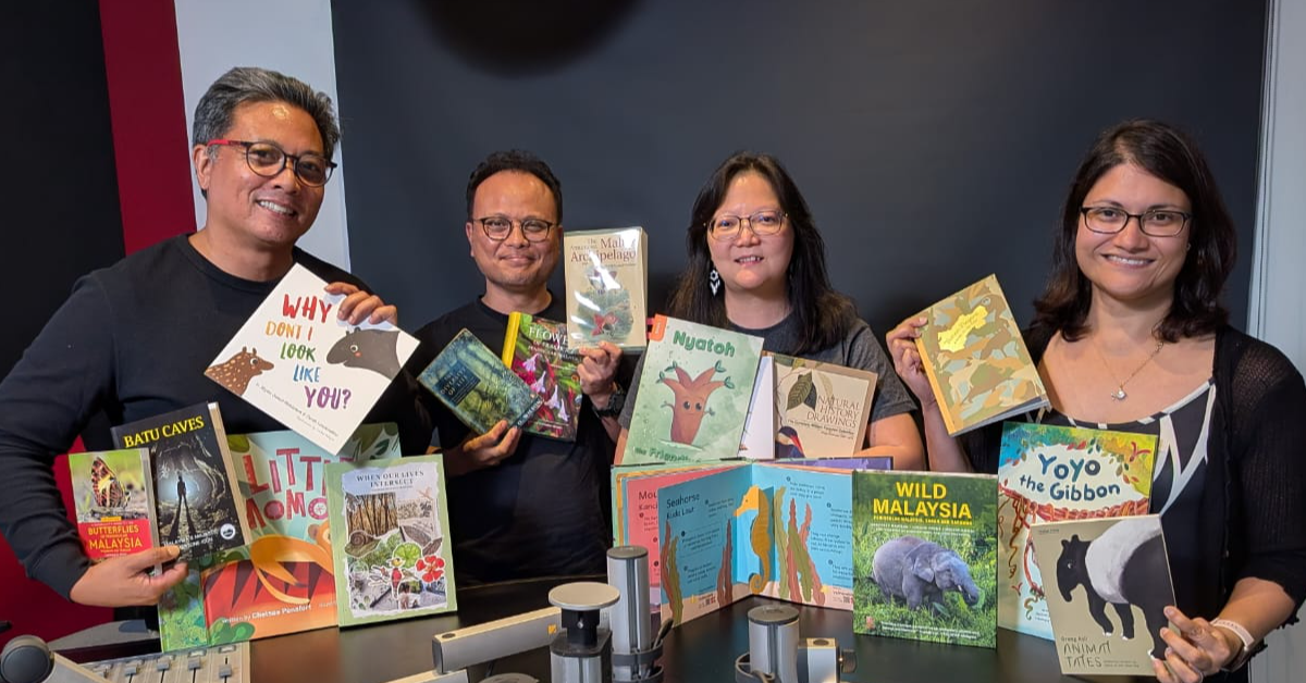 Nature Reads: The Sunda Sh(Elves) Christmas Special 2025