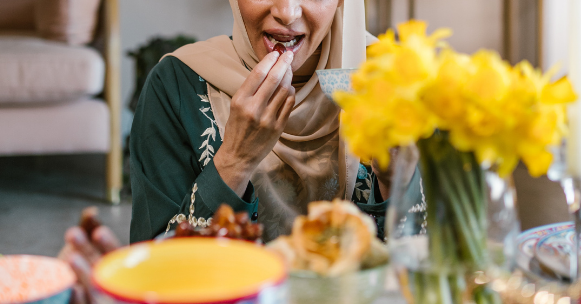 The Discourse On Public Eating During Ramadan