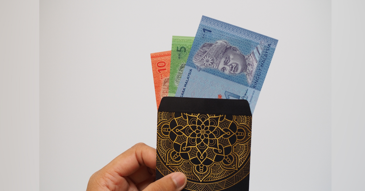 Today On Twitter: Duit Raya - What's The Right Amount?