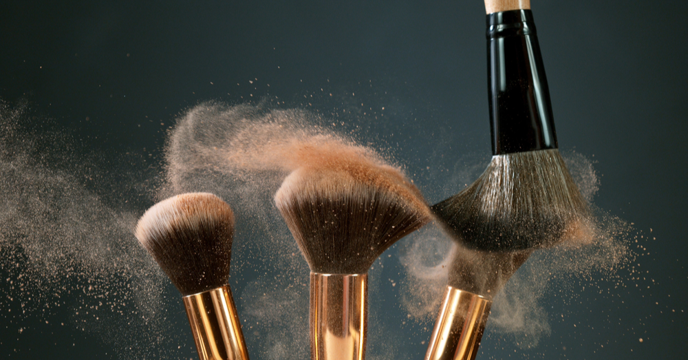 Doctor in the House: Are There Carcinogens In Our Makeup?