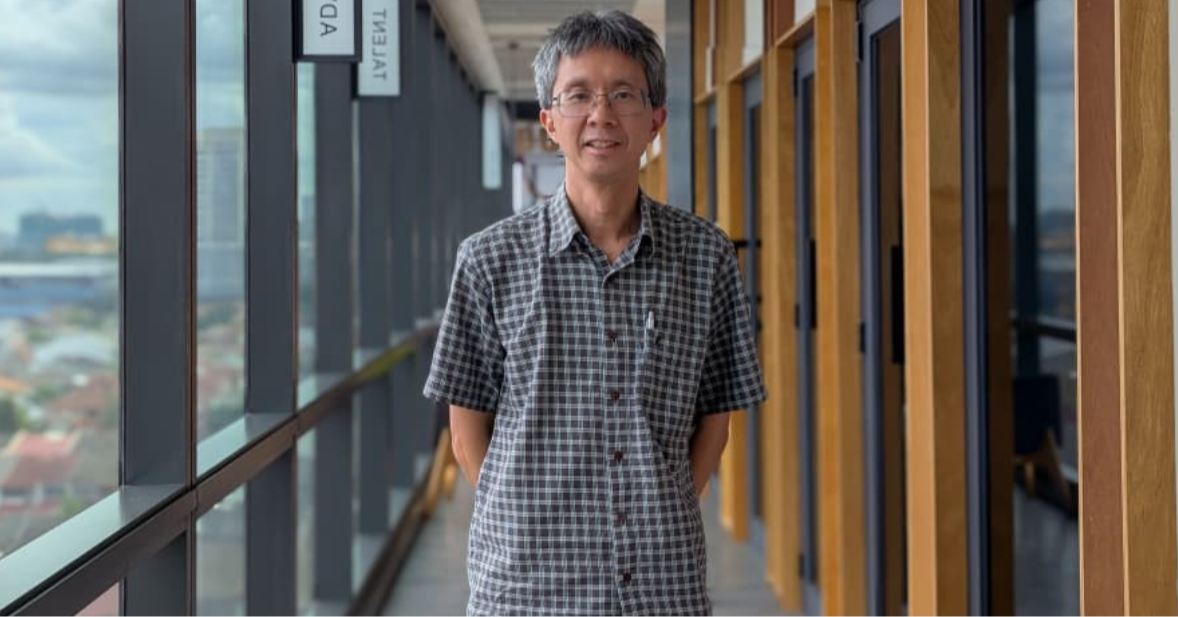 Humans of Healthcare: The Medical Microbiologist