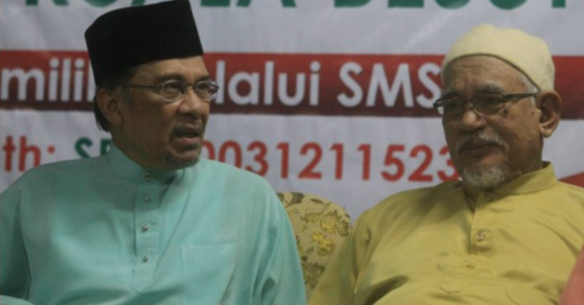 Should The Ruling Coalition Work With PAS?