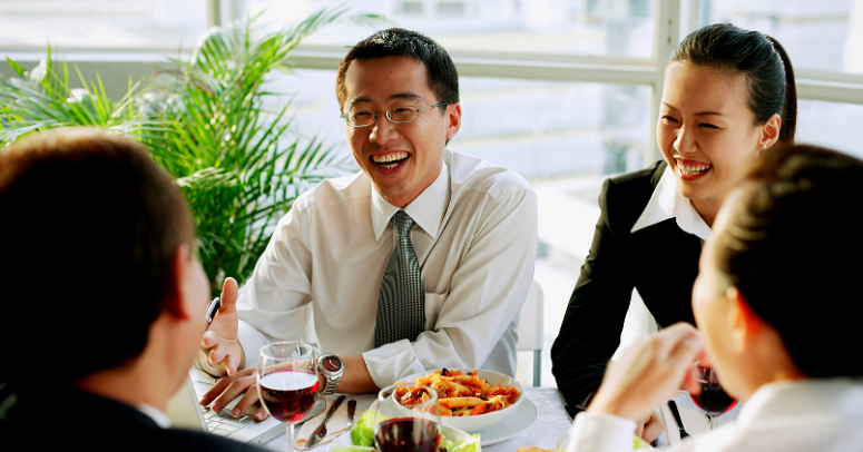 Work Lunches, Team Building And Socialising: Yay Or Nay? 