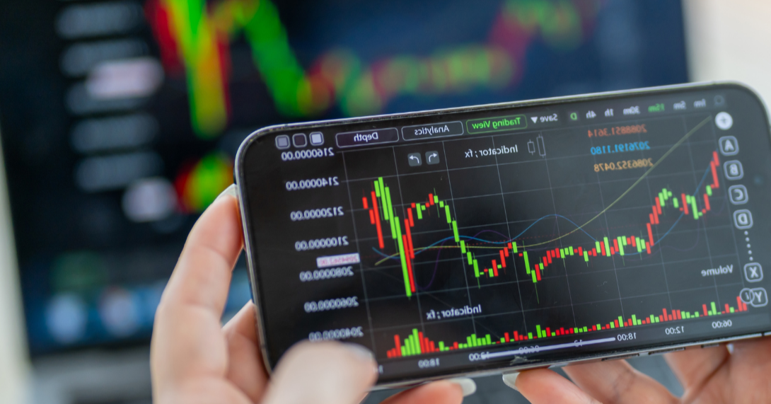 A Look At US Equities & Gold