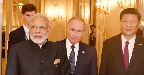 India's Geopolitical Tightrope