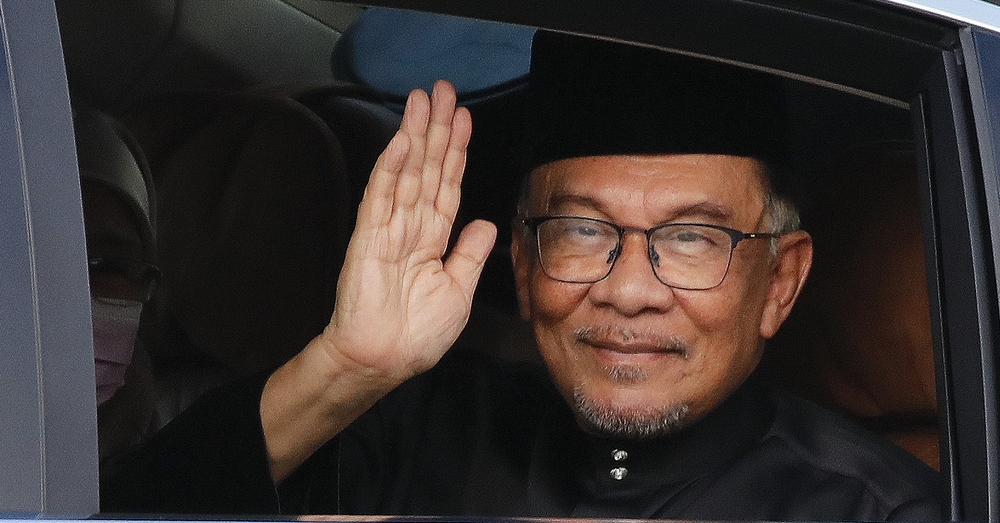 Did Prime Minister Anwar Ace His First 100 days?