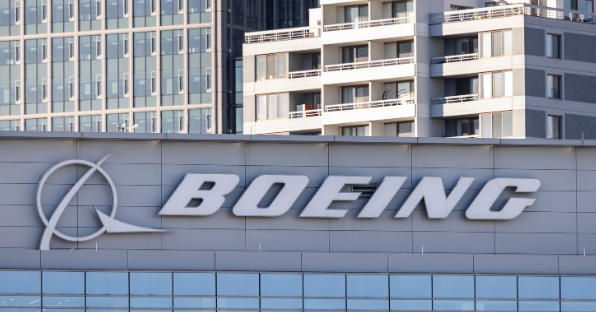 Changes At The Top To Keep Boeing Airborne