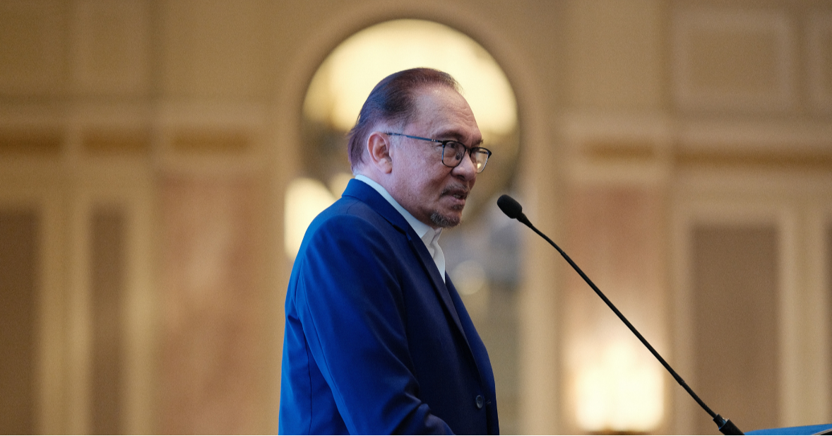PM Anwar Gains Popularity