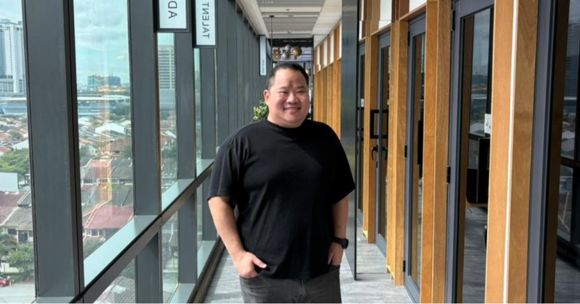 Lit Books: "Always 2 Months Away From Shuttering"