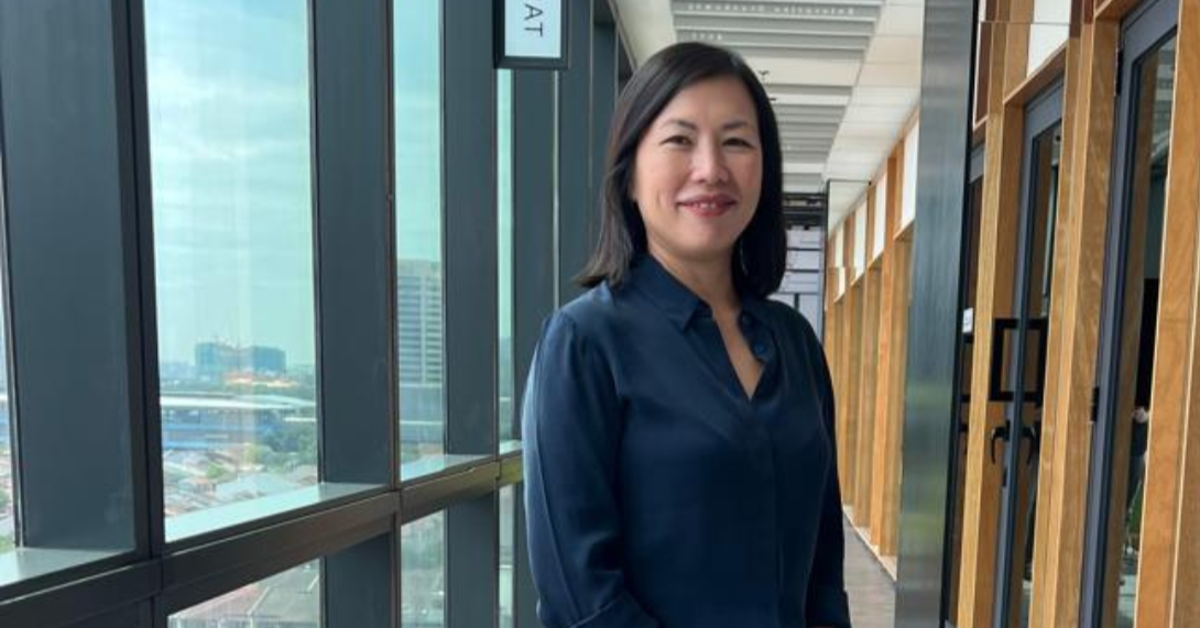 The Hard Task of Cutting Airline Emissions