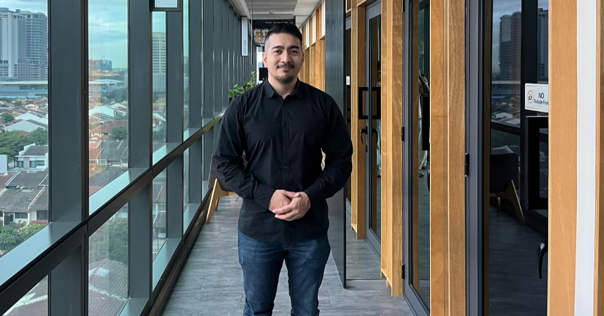 Bolt Malaysia, Bolting itself to Pole Position 